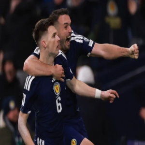 هدف تأهل اسكتلندا لكأس العالم يتسبب في "هزة أرضية"