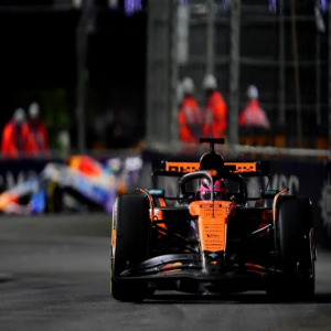 فرستابن يفوز بسباق لاس فيجاس لفورمولا 1