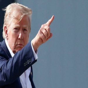 ترامب: سيتم إغلاق المجال الجوي فوق فنزويلا ومحيطها بالكامل