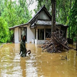 ارتفاع حصيلة ضحايا إعصار ديتواه في سريلانكا إلى 159 قتيلًا