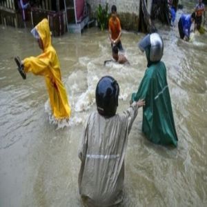 أكثر من 600 قتيل وملايين المتضررين جراء سيول وانهيارات أرضية في جنوب شرق آسيا