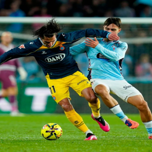 إسبانيول يخطف فوزاً مثيراً من سيلتا فيجو في الدوري الإسباني