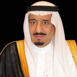 خادم الحرمين الشريفين يهنئ رئيس دولة الإمارات العربية المتحدة بذكرى اليوم الوطني لبلاده