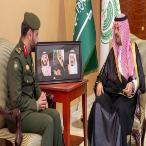 نائب أمير مكة المكرمة يستقبل مدير عام الجوازات بالمنطقة