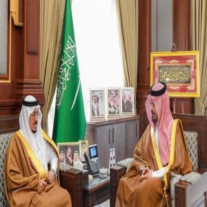 أمير المدينة المنورة يستقبل المدير التنفيذي لهيئة حقوق الإنسان بمنظمة التعاون الإسلامي
