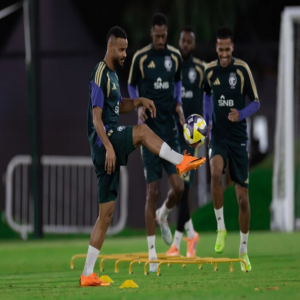الأخضر يواصل تدريباته لمواجهة الأردن في نصف نهائي كأس العرب