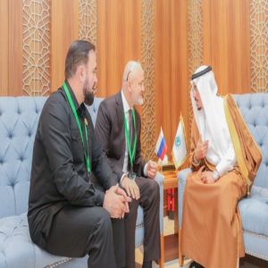 المدير التنفيذي للهيئة الدائمة لحقوق الإنسان يبحث مع المراقب الدائم لروسيا سبل تعزيز آفاق التعاون في قضايا حقوق الإنسان