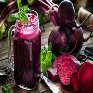 دراسة: عصير الشمندر يعزّز اللياقة البدنية ويدعم صحة كبار السن