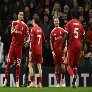 ليفربول يواصل انتصاراته ويهزم توتنهام بـ"ثنائية"