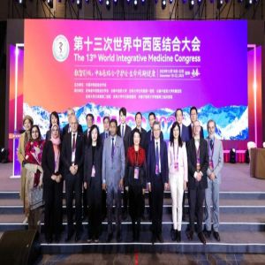 المنسق العام لـ”كومستيك” يشارك في المؤتمر العالمي الـ13 للطب التكاملي بمدينة تشانغتشون الصينية بإلقاء محاضرة عن الطب التقليدي