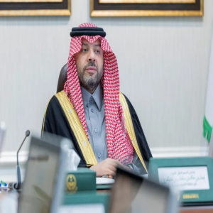 الأمير فيصل بن خالد بن سلطان يرأس اجتماع لجنة مراقبة عقارات الدولة وإزالة التعديات بالحدود الشمالية