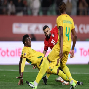 صلاح أول مصري يسجل في خمس نسخ متتالية من كأس أفريقيا