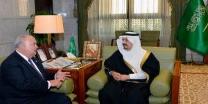 الأمير فيصل بن بندر يستقبل سفير الولايات المتحدة الأمريكية لدى المملكة
