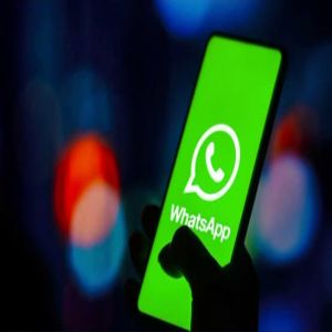 "واتساب" يسهل مراقبة ساعة "أبل" المتصلة بهاتفك