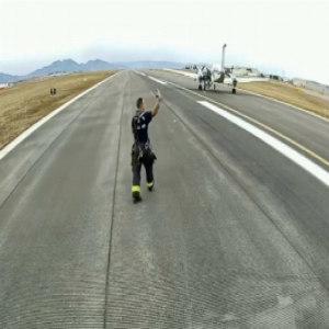 لأول مرة.. طائرة تهبط بنفسها آليا بعد حالة طوارئ أثناء الرحلة