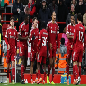 ليفربول يدخل المربع الذهبي بفوزه على ولفرهامبتون