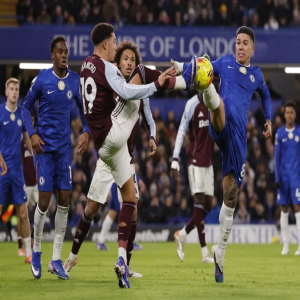 أستون فيلا ينتفض في الفوز على تشيلسي