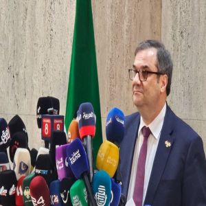 سوريا تعلن تحويل جميع أرصدة المصارف إلى الليرة الجديدة