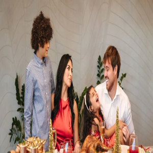 فنادق ومنتجعات إنتركونتيننتال تُطلق تجربة طعام احتفالية في جميع أنحاء الإمارات مع مكافآت مُضاعفة وقوائم طعام موسمية