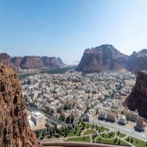 الهيئة الملكية لمحافظة العُلا تعلن رفع إيقاف بيع وشراء الأراضي والعقارات وسط وجنوب العُلا