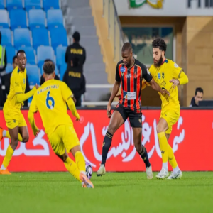 الحزم يتفوق على الرياض بثنائية في دوري روشن السعودي