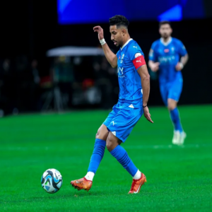 الهلال يعلن إصابة سالم الدوسري ونيفيز وغيابهما أمام الخلود