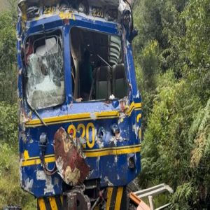 مقتل شخص وإصابة 40 آخرين بحادث اصطدام قطارَين في البيرو