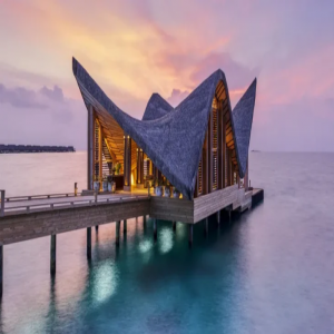 تفاصيل العيش في فضاء يجمع الفخامة المعاصرة والروح الإبداعية