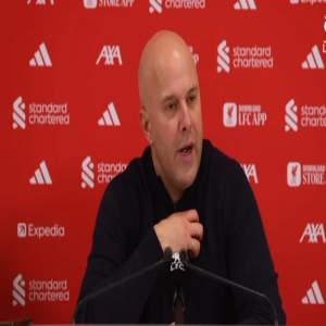 مدرب ليفربول يسعى لتجنُّب الفوضى مجددًا أمام ليدز