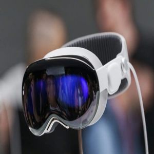 نظارة Vision Pro تخفق في جذب الجمهور وآبل تقلّص الإنتاج