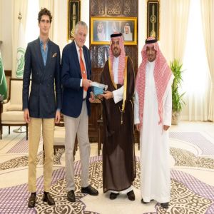 الأمير سعود بن مشعل يستقبل وفد بطولة العالم لسباقات الزوارق السريعة F1H2O