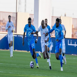 هدف صاروخي يقود الفتح لإسقاط نيوم في "روشن"