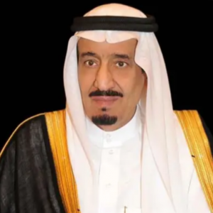 خادم الحرمين الشريفين يهنئ سلطان عُمان بذكرى توليه مقاليد الحكم في بلاده