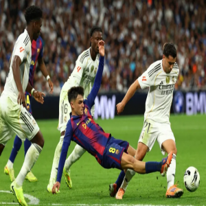 برشلونة × ريال مدريد.. كلاسيكو الأرض في جدة