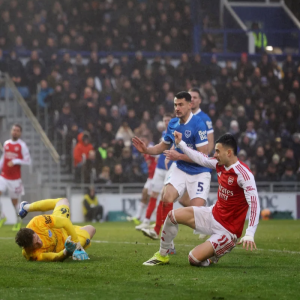 هاتريك مارتينيلي يقود أرسنال للفوز على بورتسموث بـ"كأس الاتحاد"