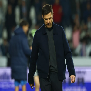 ريال مدريد يعلن رحيل تشابي ألونسو عقب الخسارة أمام برشلونة في نهائي السوبر