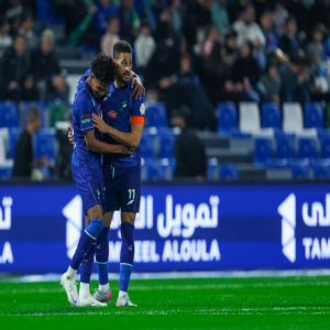 الفتح يفوز على الرياض بثلاثية في دوري روشن