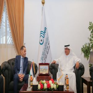 مدير عام “يونا” يلتقي المندوب الدائم لدولة فلسطين في “التعاون الإسلامي” السفير هادي شلبي