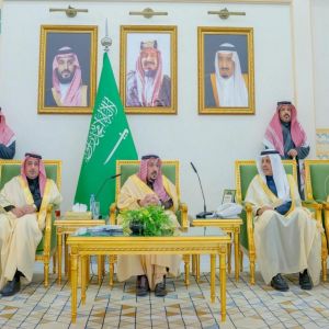 أمير القصيم يرعى حفل توقيع عقد إدارة وتشغيل وصيانة الميناء الجاف بالمنطقة