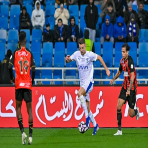 قطار انتصارات الهلال يقف في محطة "الرياض" بدوري روشن