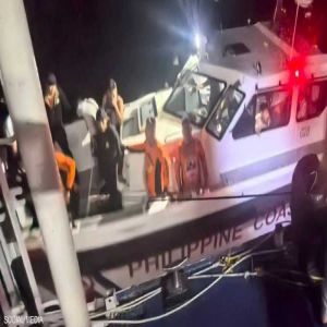 غرق سفينة تقل 342 راكبا في الفلبين