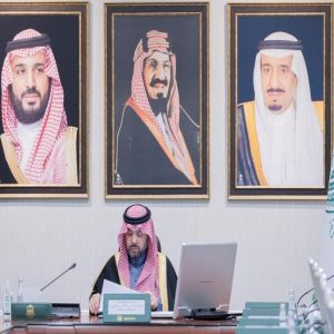 أمير الحدود الشمالية يرأس اجتماع لجنة السلامة المرورية بالمنطقة