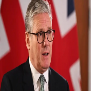 ستارمر يصل إلى طوكيو في ختام زيارته إلى شرق آسيا