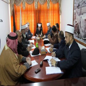 مجلس الافتاء يدين اعتداءات الاحتلال ومستعمريه على الأماكن المقدسة والقرى والبلدات