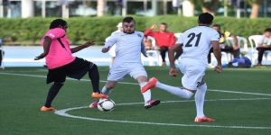5 فرق تتأهل لربع النهائي في بطولة مجلس دبي الرياضي  للمؤسسات الحكومية لكرة القدم