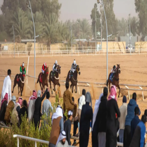 ميدان فروسية الجوف يتوج 20 فائزًا في ختام حفل السباقات التاسع