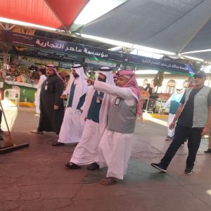 «بيئة مكة» تنفّذ جولات تفتيشية استباقية على أسواق النفع استعدادًا لرمضان