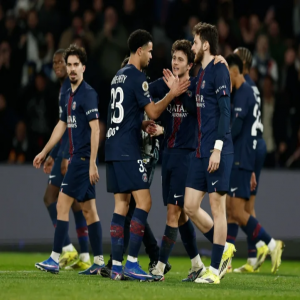 باريس سان جيرمان يسحق مارسيليا بخماسية.. ويحافظ على صدارة الدوري الفرنسي