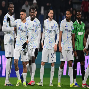 إنتر يكتسح ساسولو بخماسية نظيفة ويعزز صدارته للدوري الإيطالي