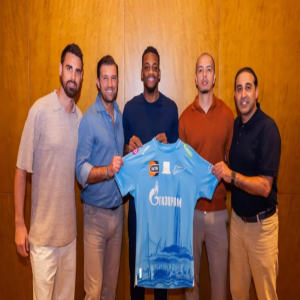 رسميًا.. جون دوران ينتقل إلى زينيت الروسي على سبيل الإعارة